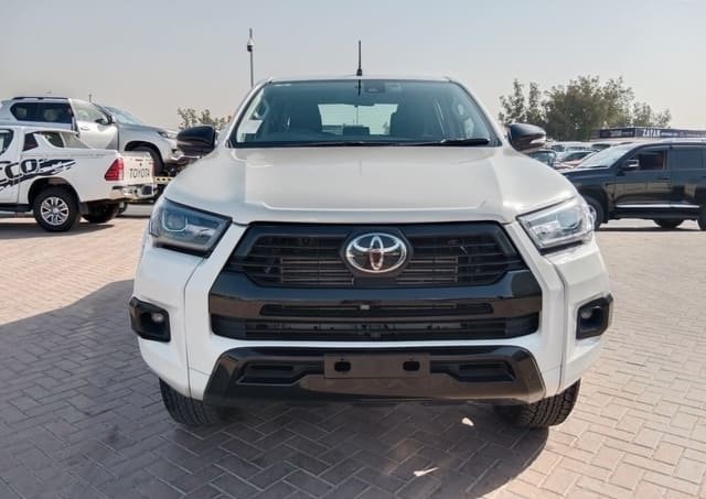 
								2020 TOYOTA HILUX full									
