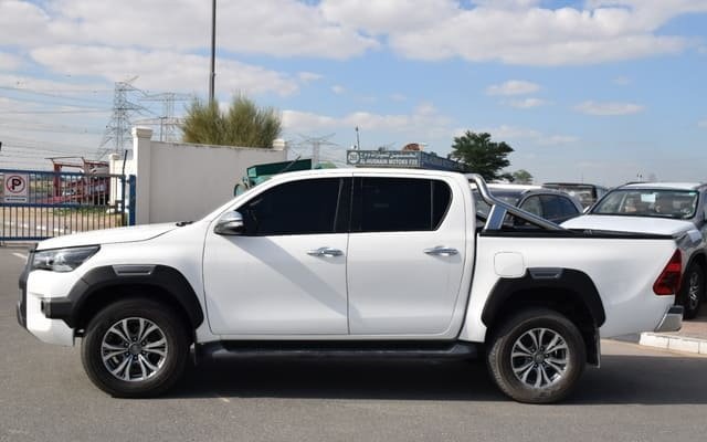 
								2017 TOYOTA HILUX full									