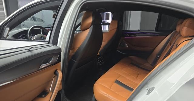 
								2023 BMW M5 M5 SEDAN COMPETITION full									