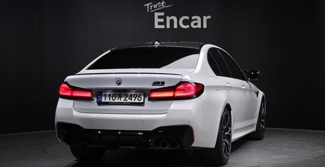 
								2023 BMW M5 M5 SEDAN COMPETITION full									