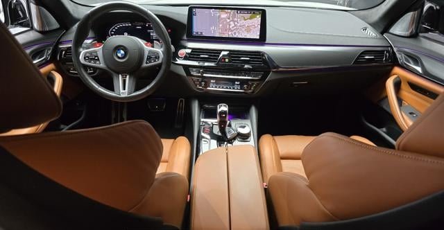 
								2023 BMW M5 M5 SEDAN COMPETITION full									